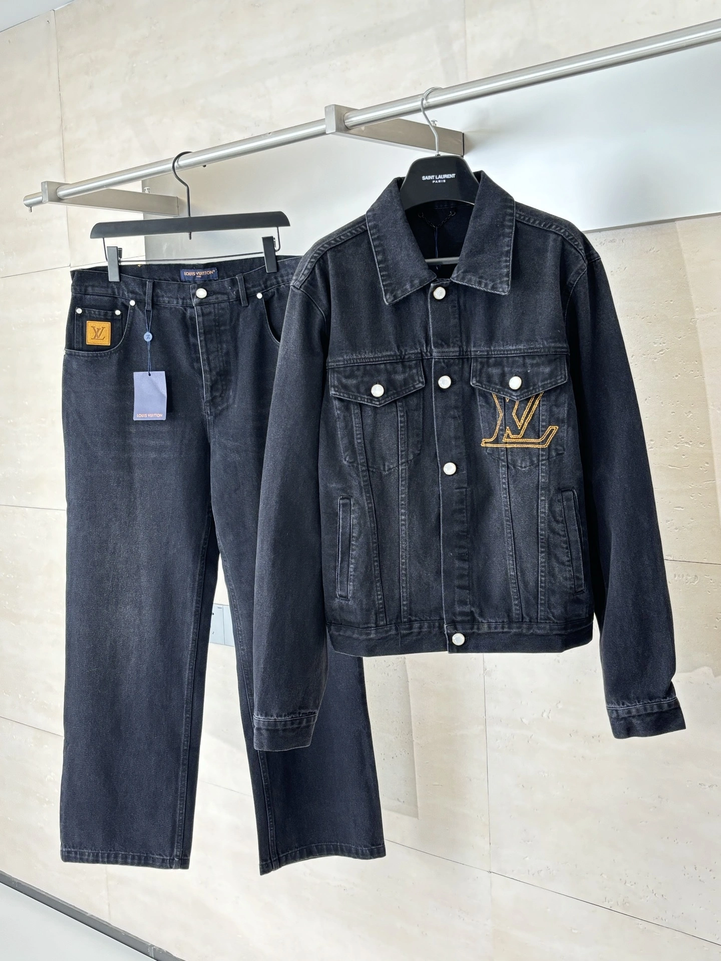wg.luxury-- 8V embroidery item:E-F363I2346H